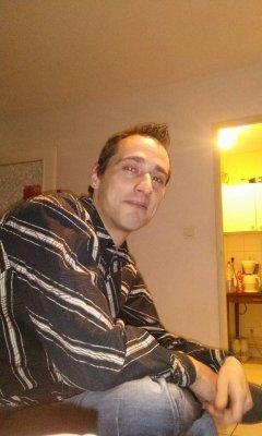 NicolasV